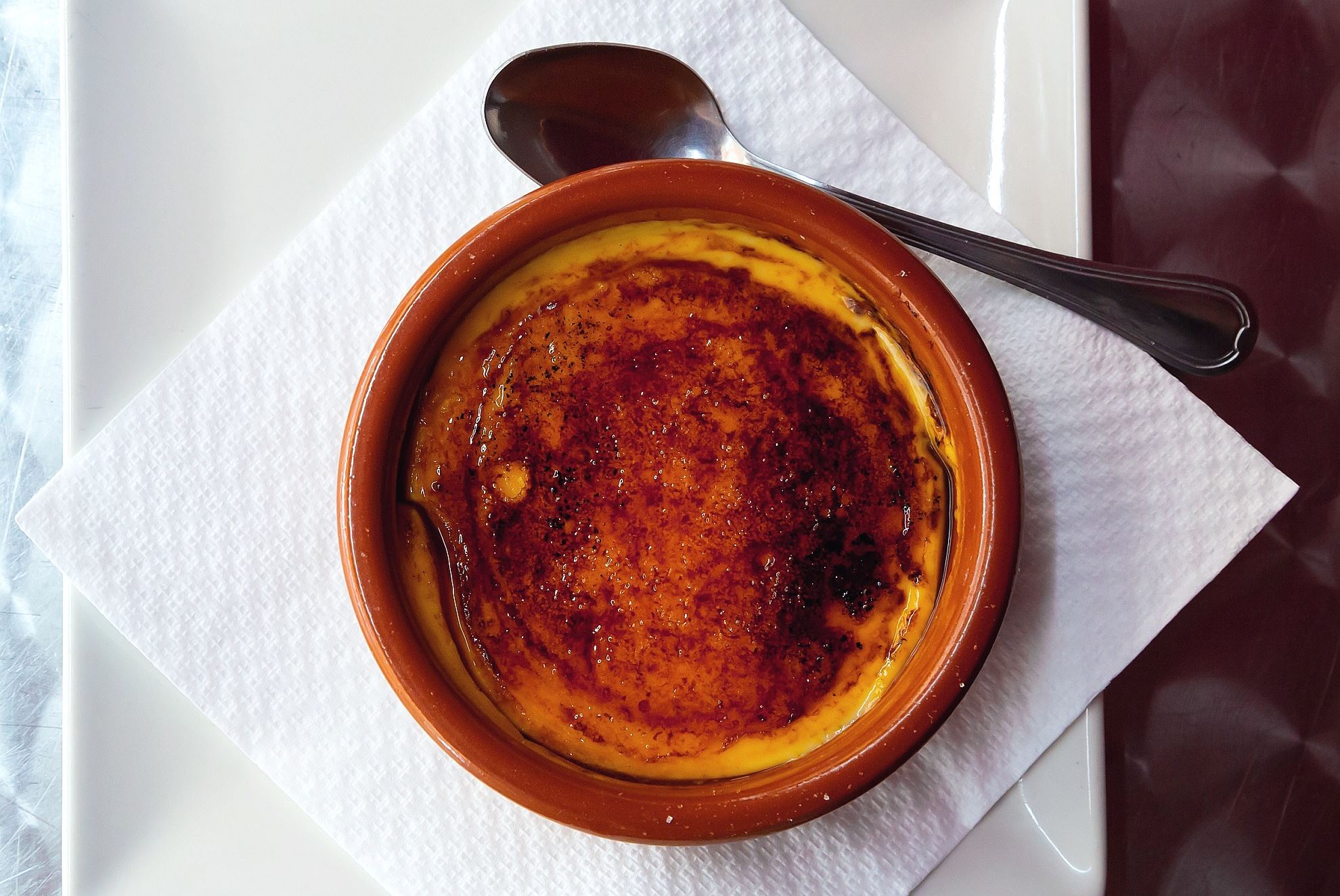Η συνταγή για την τέλεια Crema Catalana