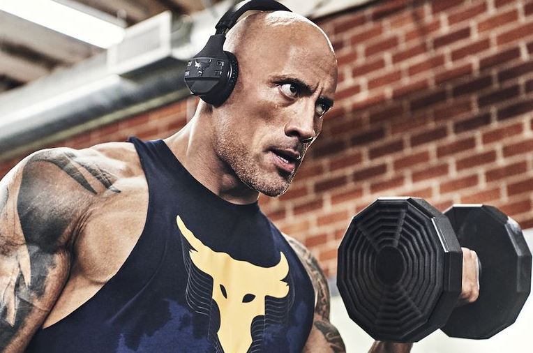 Η προπόνηση δικεφάλων του The Rock