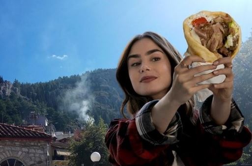 Κανείς δεν τρολάρει το Emily in Paris όπως το Netflix