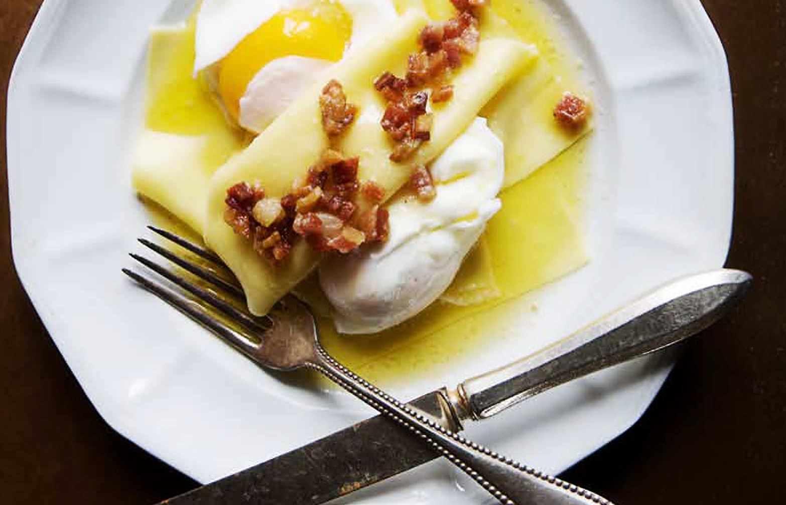 Αποδομημένη καρμπονάρα, γιατί όχι;