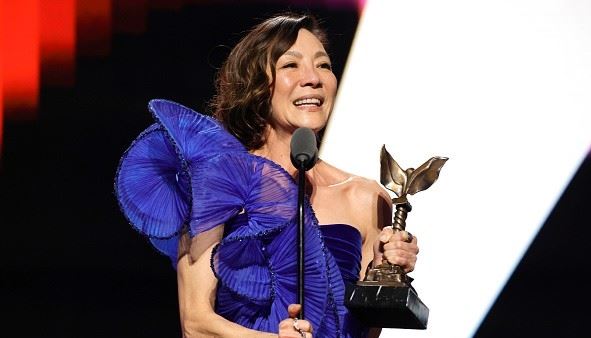 Η Michelle Yeoh εισβάλλει στη σειρά Blade Runner 2099