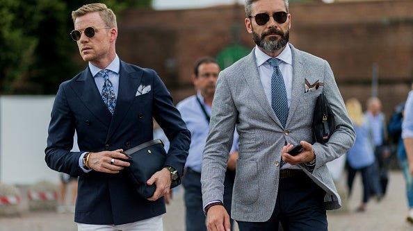 H ώρα του slim fit blazer