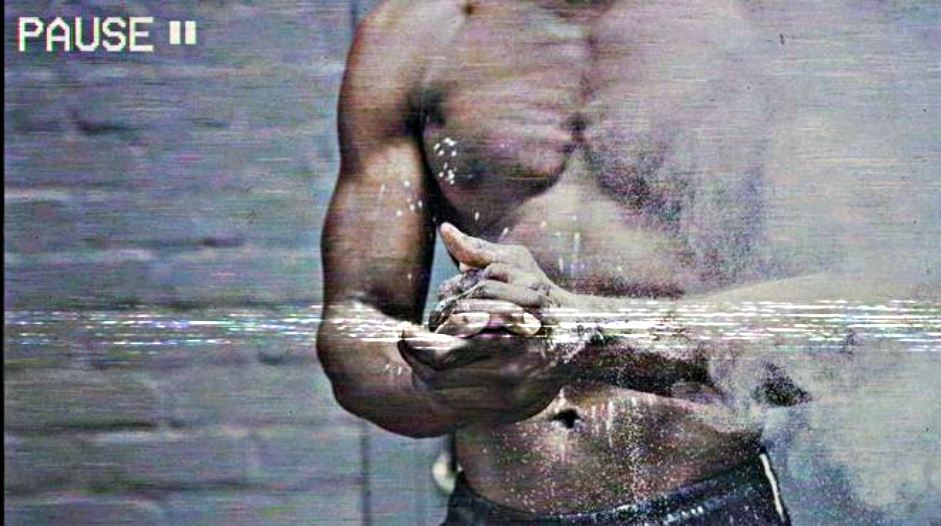 15λεπτο πρόγραμμα για κοιλιακούς σε σχήμα V