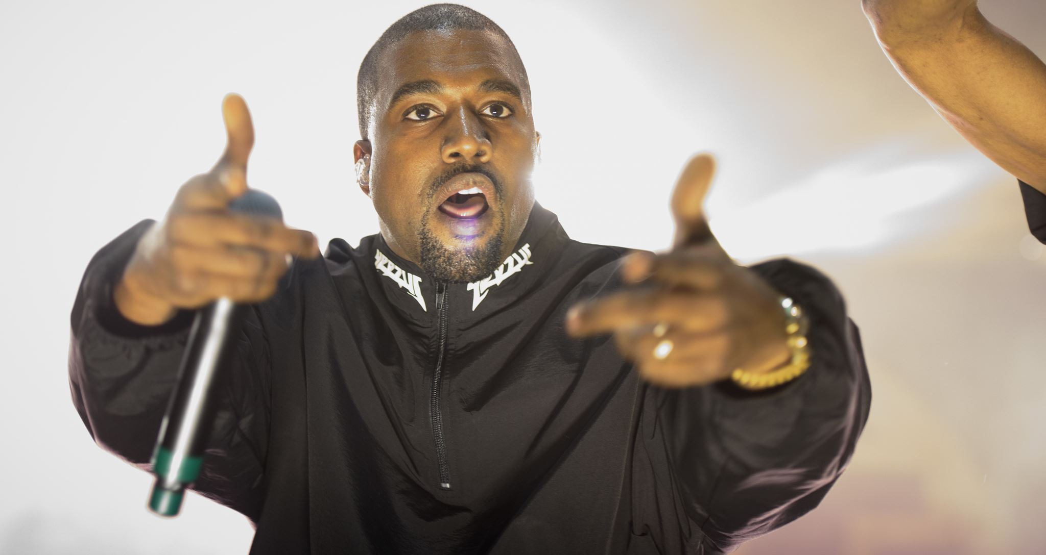 Περιμένοντας το νέο άλμπουμ του Kanye West