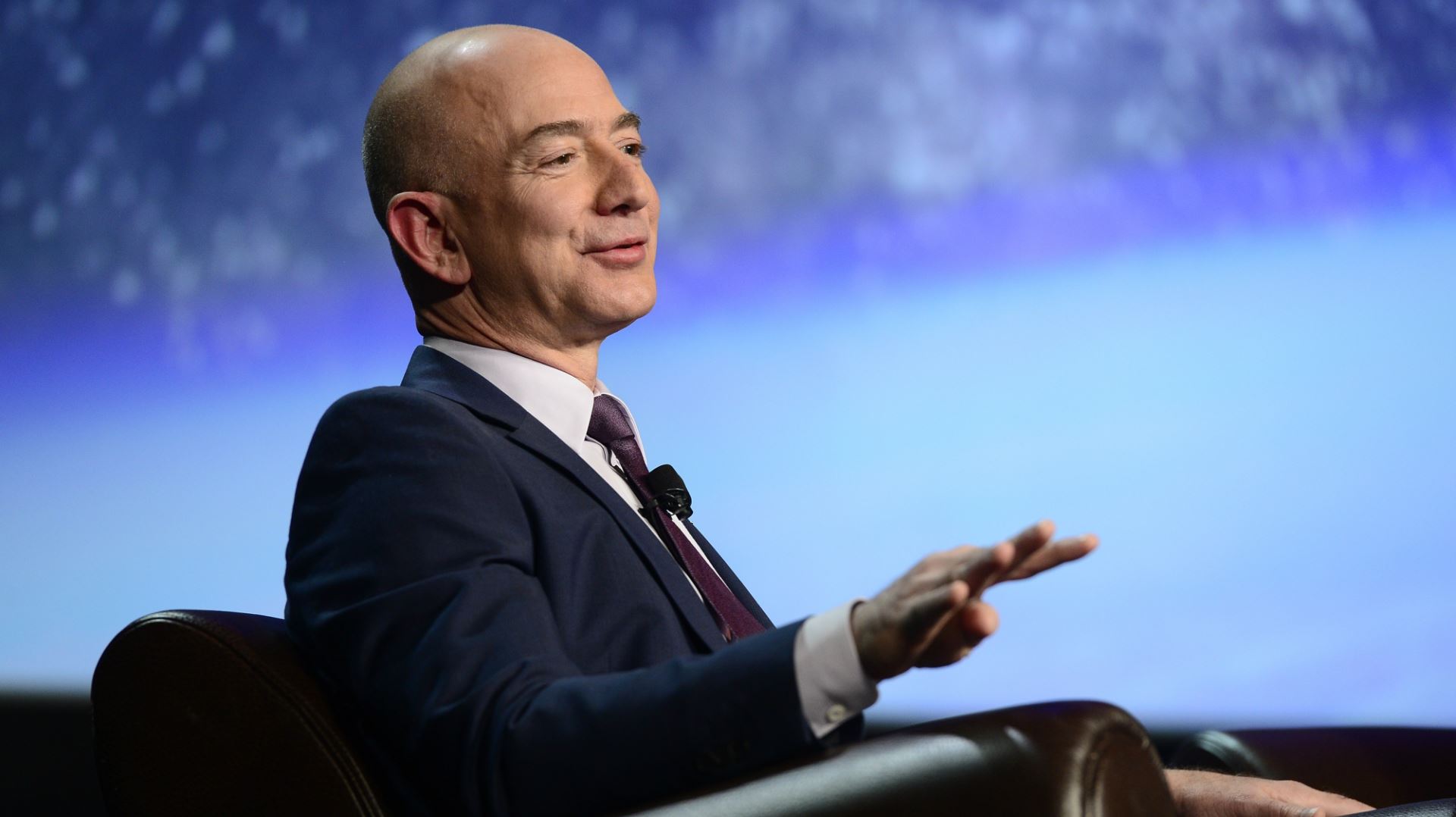 O Jeff Bezos ίσως γίνει ο πρώτος τρισεκατομμυριούχος στον πλανήτη