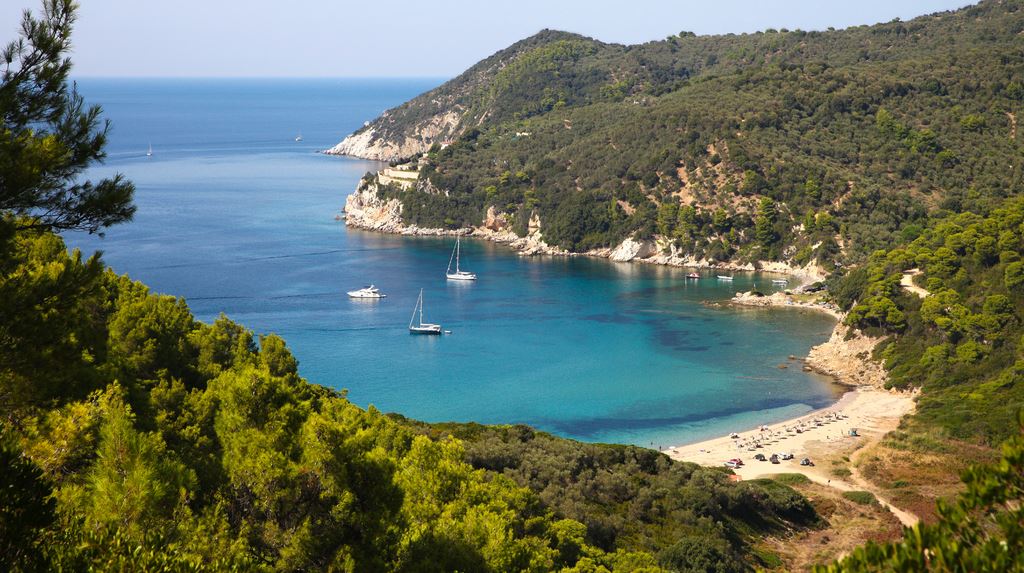 Πώς να αποφύγεις τον συνωστισμό στις διακοπές