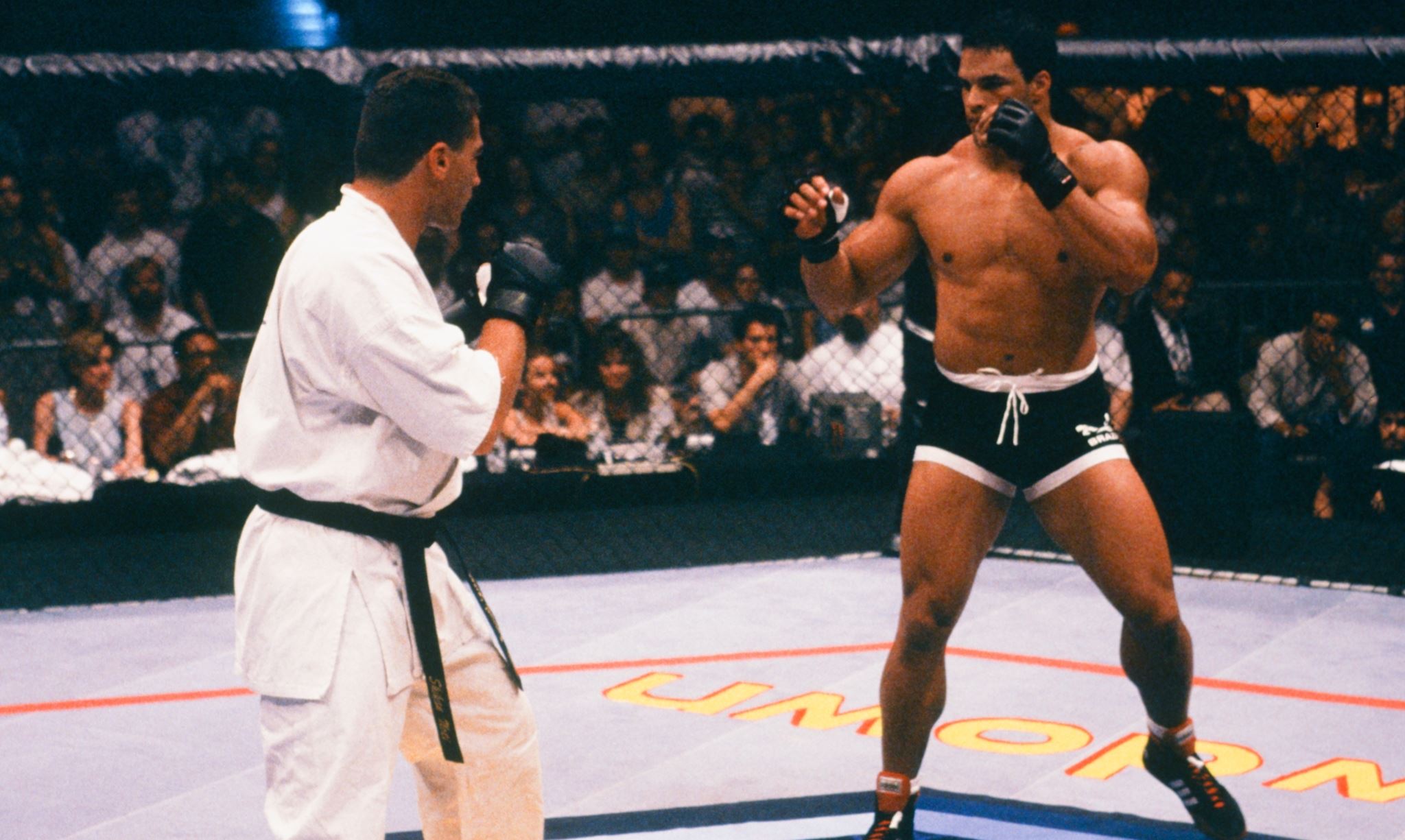 Η πραγματική ιστορία του Mark Kerr που υποδύεται ο Dwayne Johnson στο The Smashing Machine