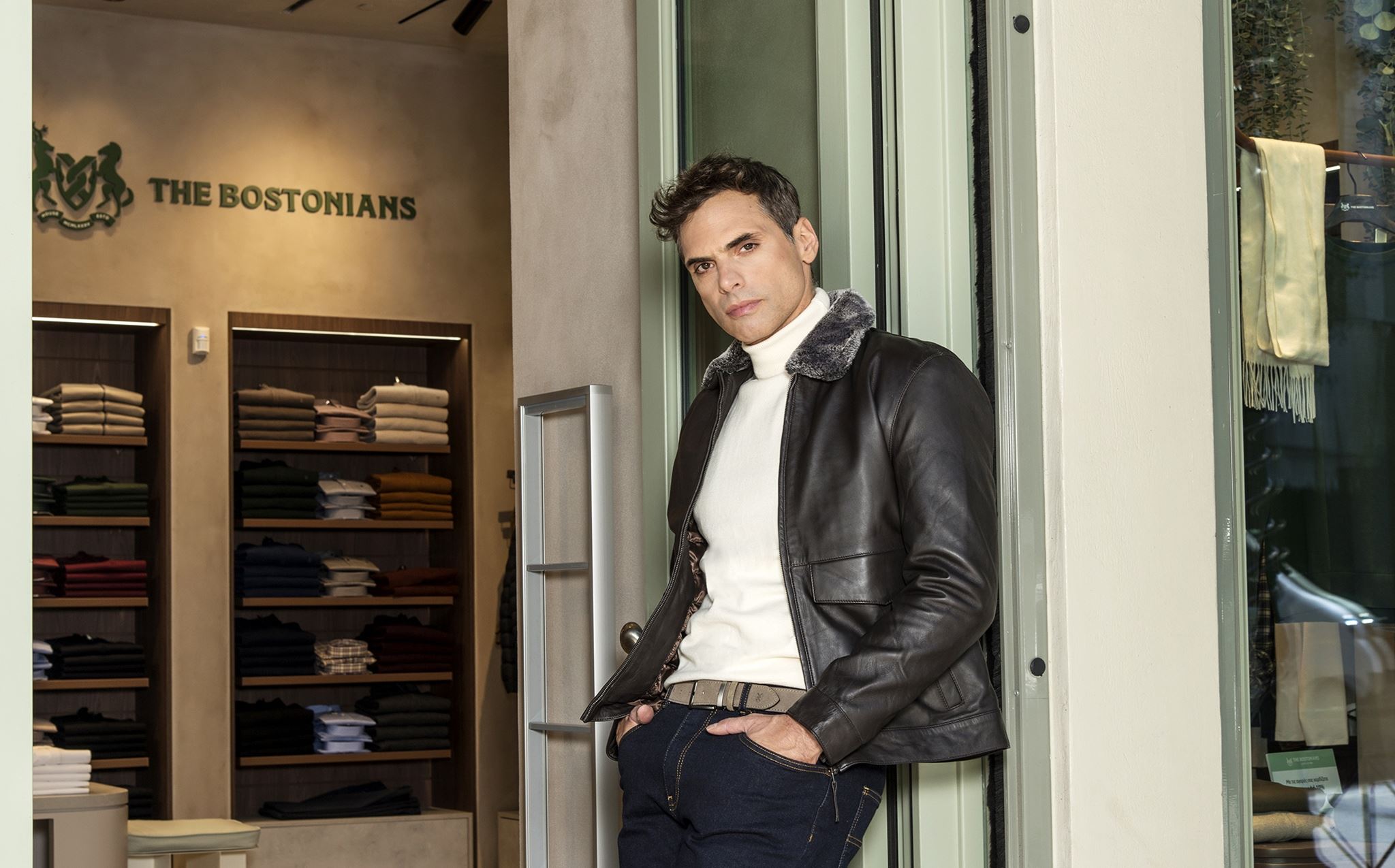 Ο Γιώργος Παπαγεωργίου βρήκε τα must-have κομμάτια για τον χειμώνα