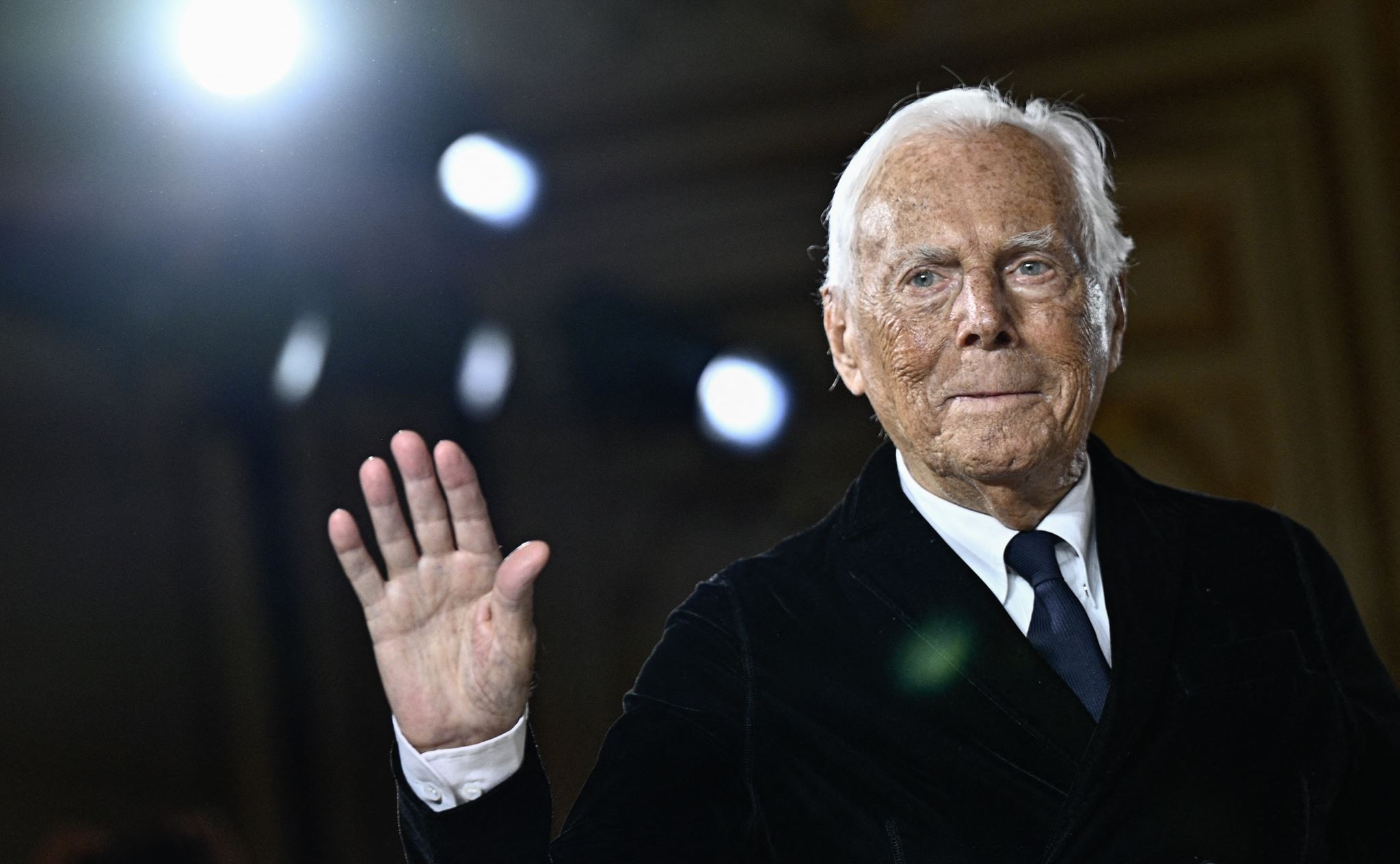 Έφυγε από τη ζωή ο μεγάλος σχεδιαστής μόδας Giorgio Armani