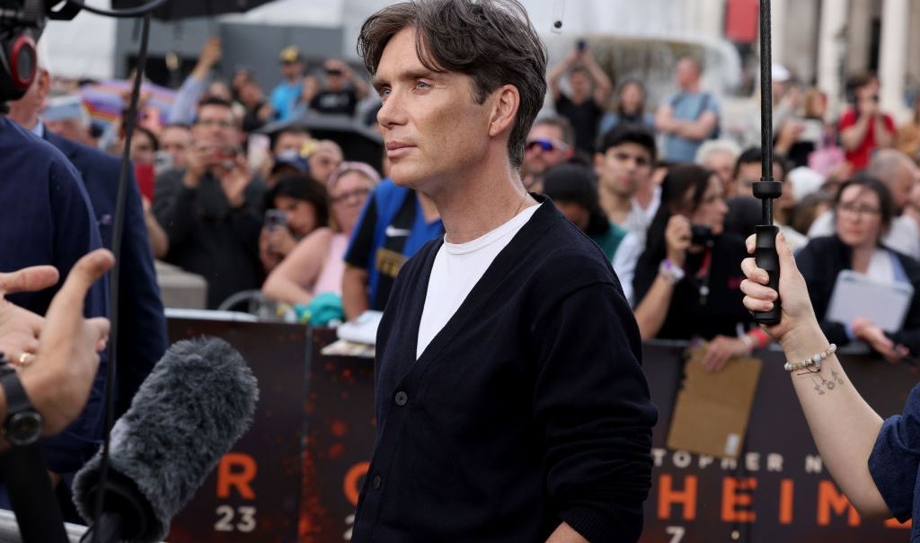 O Cillian Murphy έχει κάτι να πει για το φαινόμενο Barbenheimer