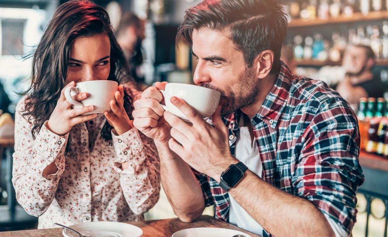 Πόσο καφέ πρέπει να πίνεις για να χάσεις βάρος, σύμφωνα με το Harvard