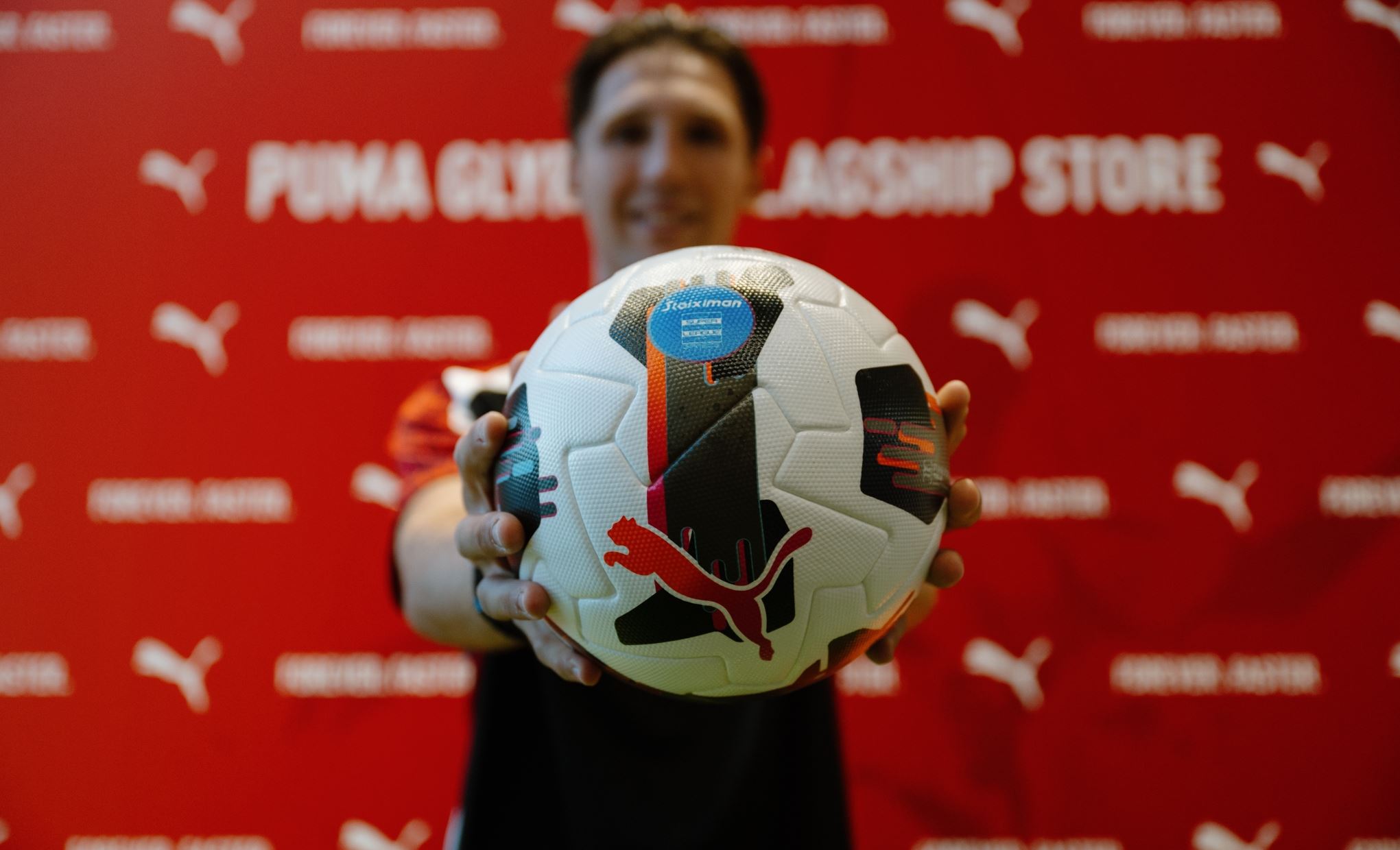 Ο Παναγιώτης Ρέτσος μόλις παρουσίασε την επίσημη μπάλα του φετινού πρωταθλήματος