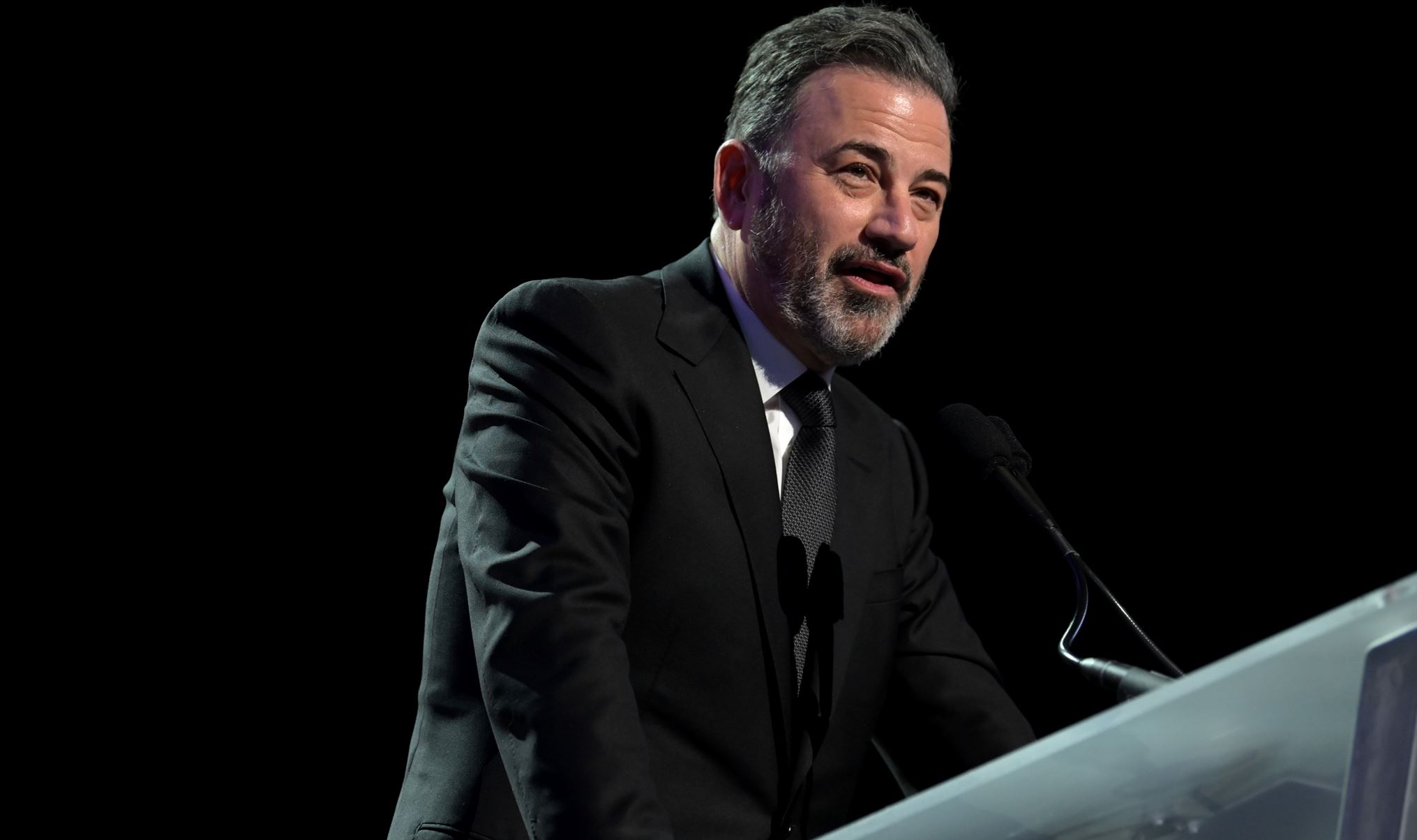 Κόπηκε η εκπομπή του Jimmy Kimmel από το ABC εξαιτίας των σχολίων του για τη δολοφονία Kirk