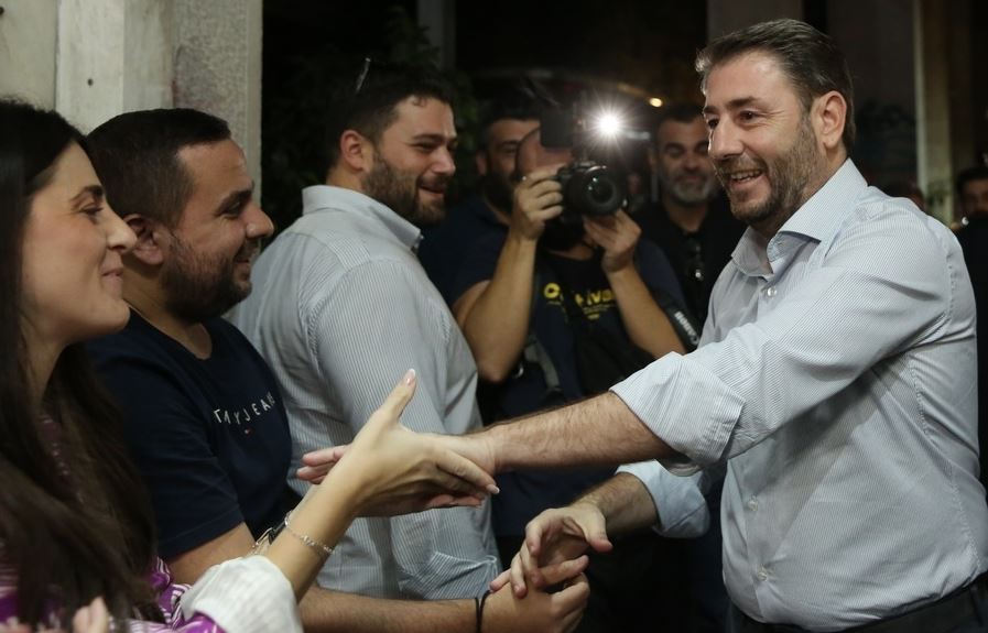 Εκλογές στο ΠΑΣΟΚ: Τα καλύτερα σχόλια στα social media