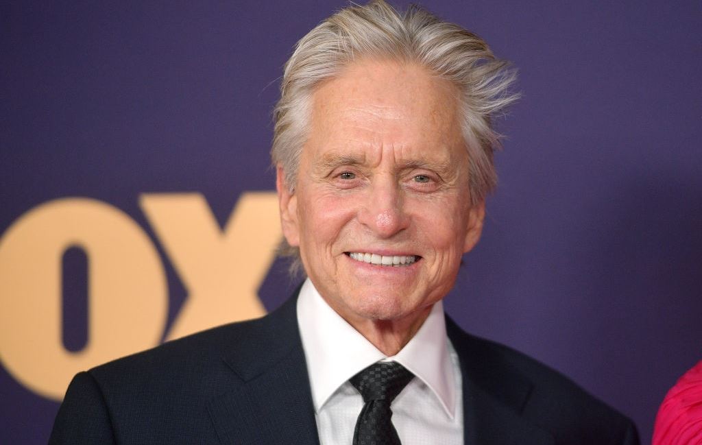 Ο Michael Douglas μέχρι χθες δεν ήξερε ότι έχει μία εξίσου διάσημη ξαδέρφη