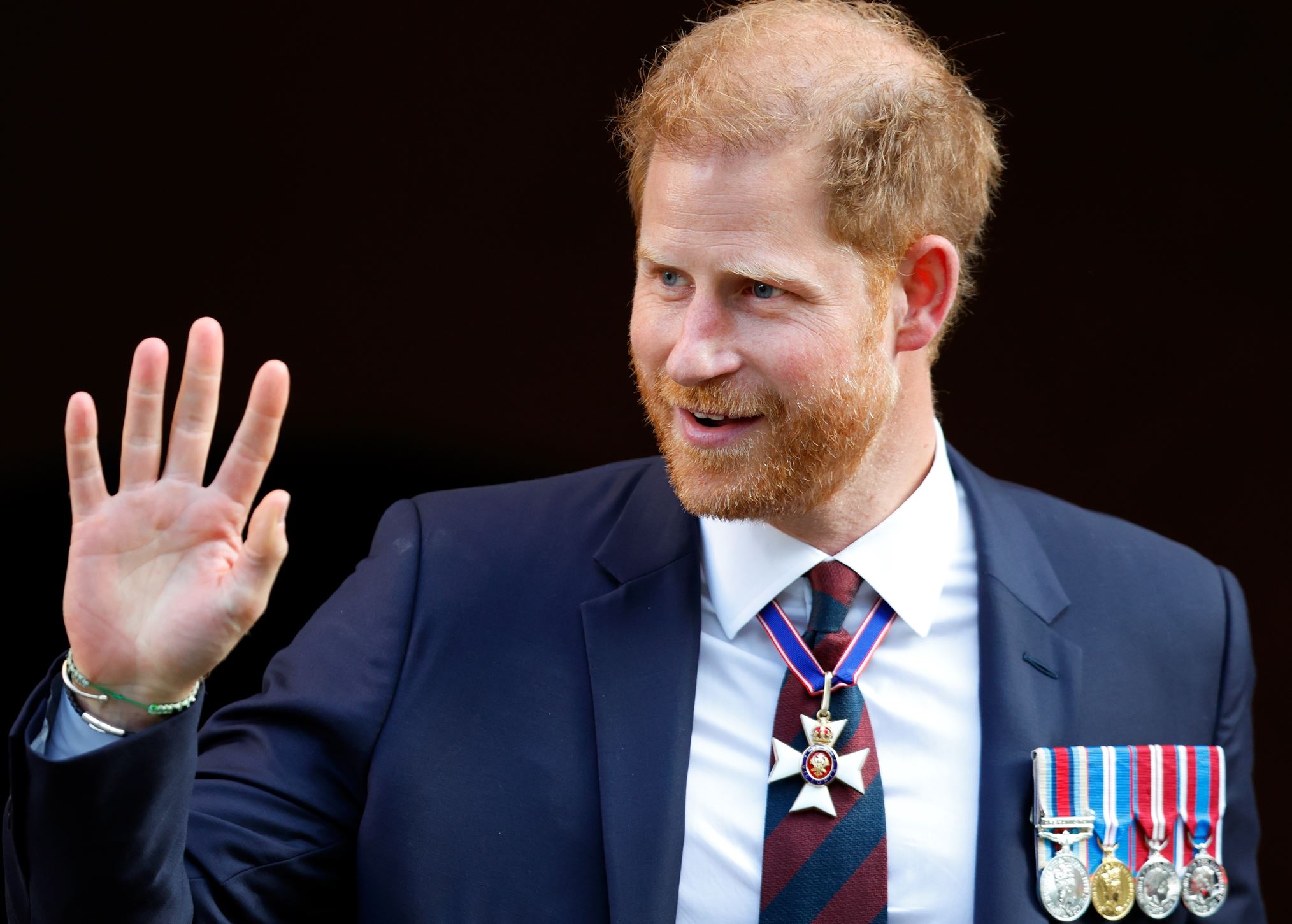 Πώς βγάζει εκατομμύρια ο πρίγκιπας Harry ως απόκληρος