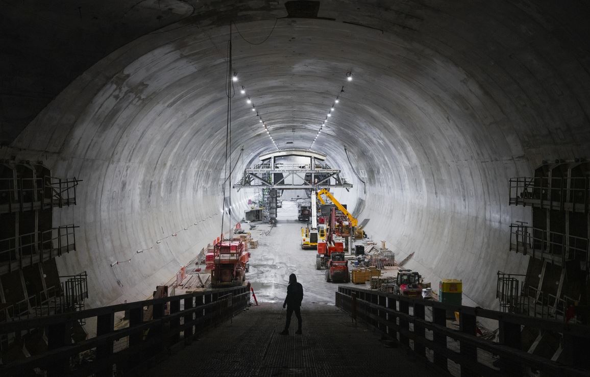 Μια ματιά στη Γραμμή 4 του Μετρό