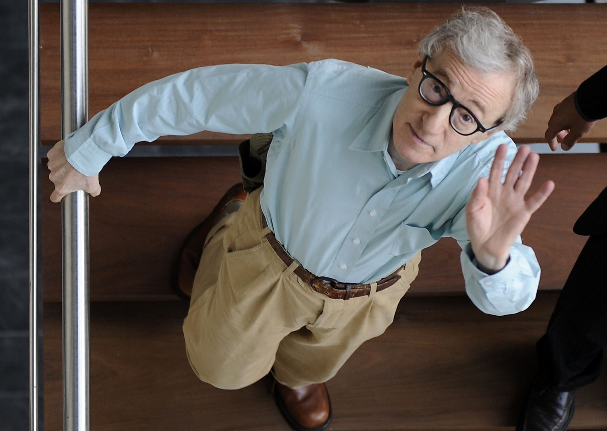 Τι λέει ο Woody Allen για το κράξιμο που τρώει επειδή συμμετείχε σε ρωσικό φεστιβάλ