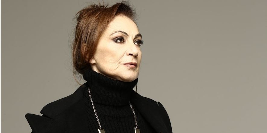 Φιλαρέτη Κομνηνού, πώς είναι να σε σκηνοθετεί ο γιος σου;