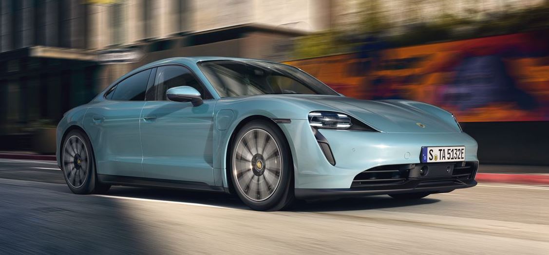 Porsche Taycan 4S, ένας μικρός ηλεκτρικός πύραυλος