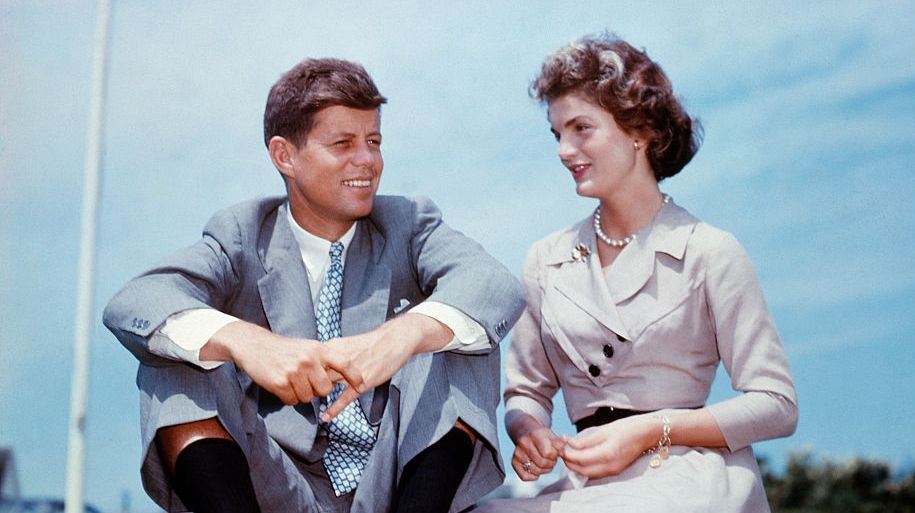 Μία αμερικανική εκδοχή του The Crown για τον John F. Kennedy προσεχώς στο Netflix