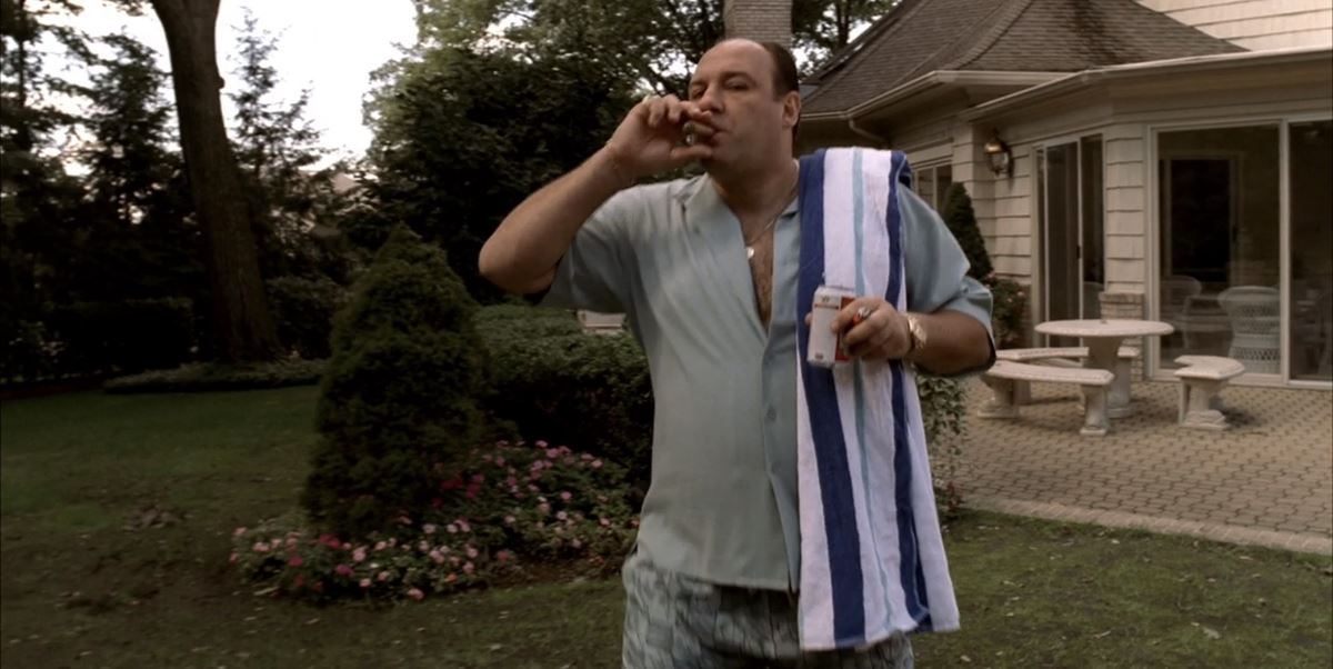 Πάντα θα μνημονεύουμε τα κοντομάνικα του Tony Soprano