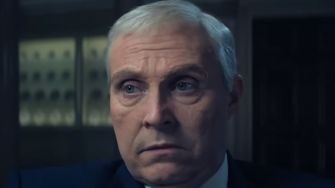 Τι είναι αλήθεια και τι ψέμα στο Scoop του Netflix