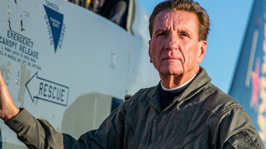 H περιπετειώδης ζωή του δισεκατομμυριούχου Larry Connor