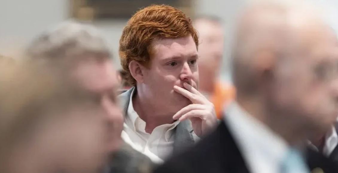 Πού είναι ο Buster Murdaugh από το Murdaugh Murders Now στο Netflix;