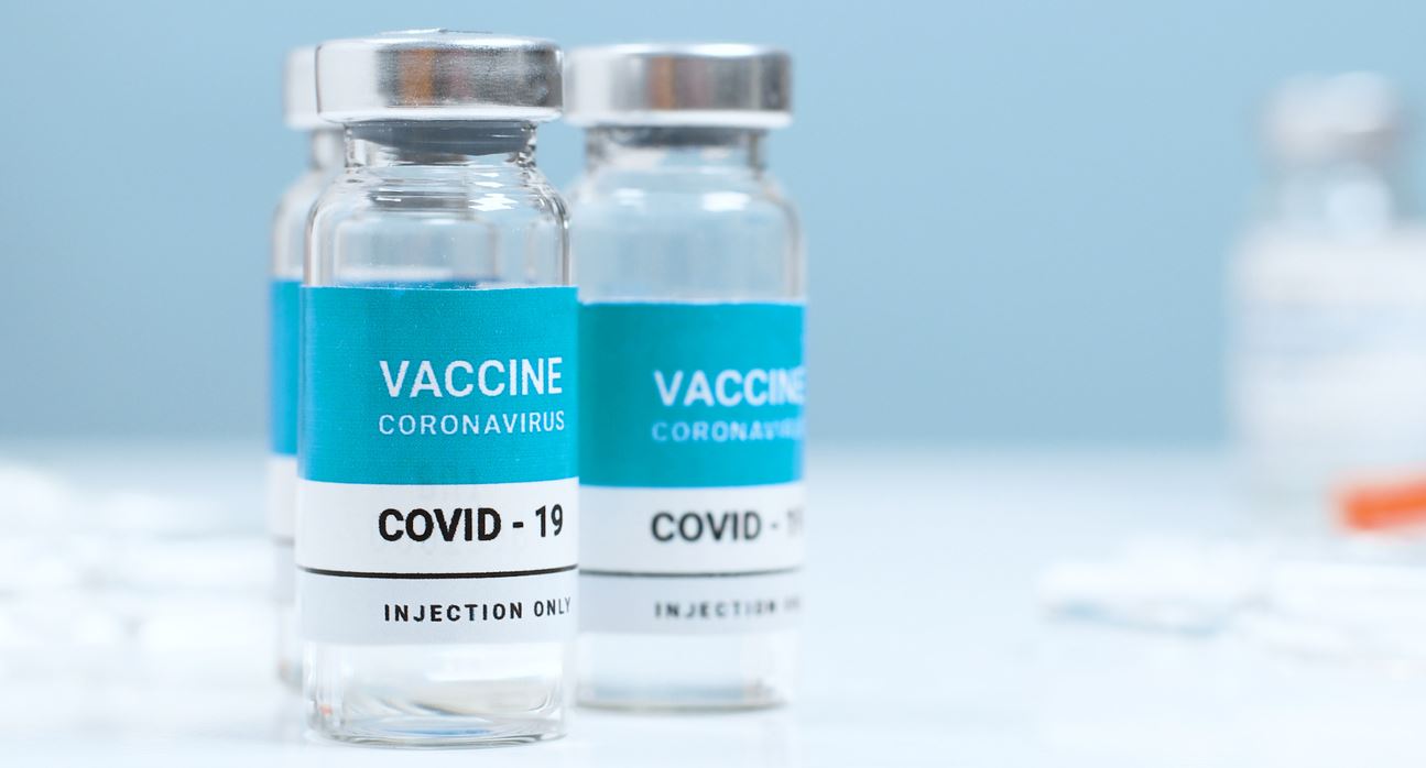 Τι πραγματικά ισχύει με το εμβόλιο της AstraZeneca