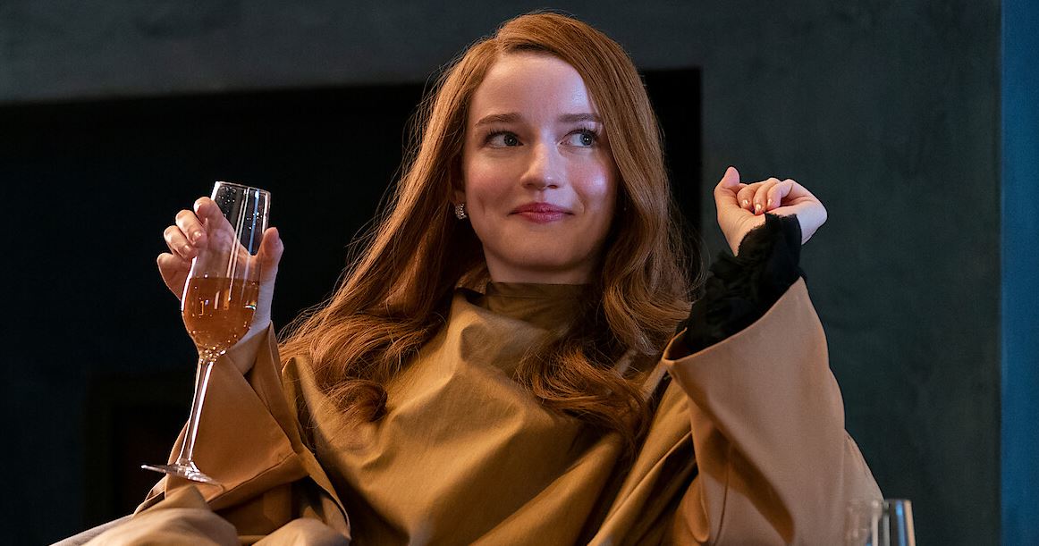 Η εποχή της Julia Garner ανατέλλει