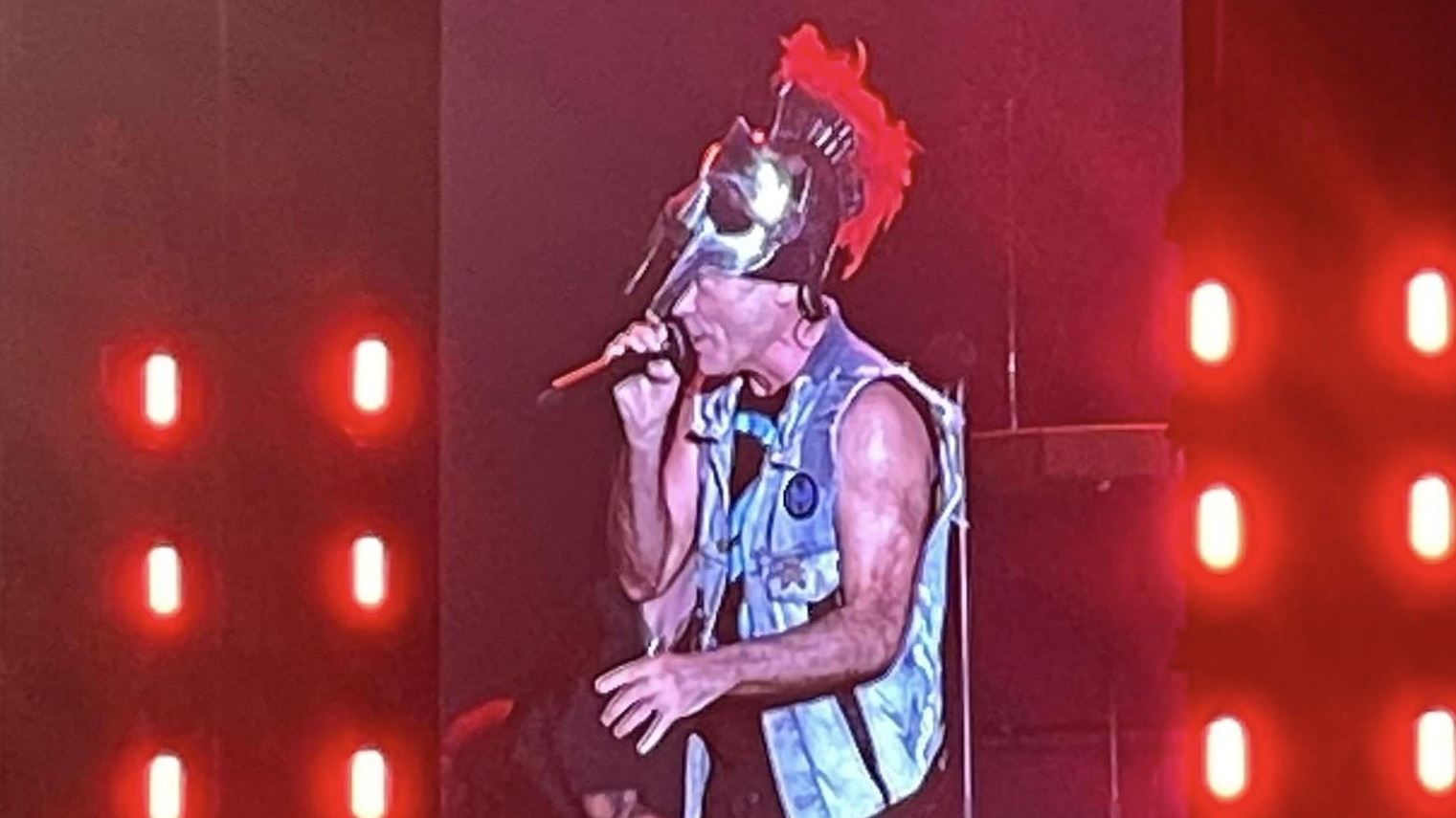 Όταν o Bruce Dickinson έπαιξε για πρώτη φορά το Alexander the Great στην Ελλάδα