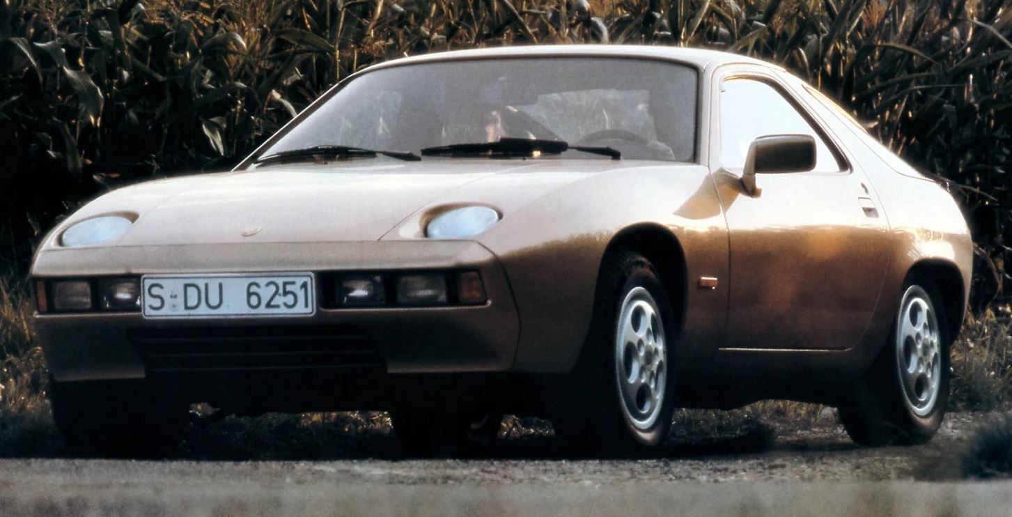 Η Porsche 928 του Tom Cruise έσπασε κάθε ρεκόρ