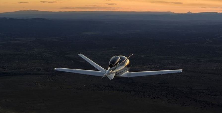 Το ιδιωτικό τζετ που μπορεί να προσγειωθεί μόνο του