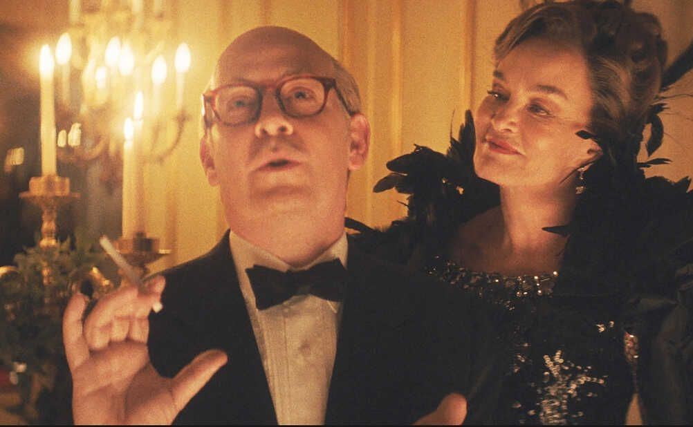 5 σειρές για να δεις αν σου άρεσε το Feud: Capote vs. the Swans