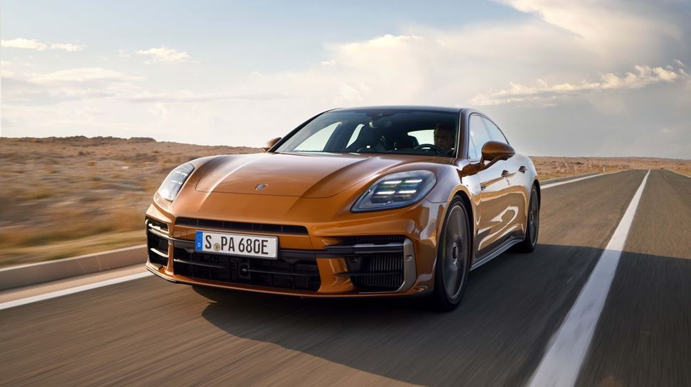 Η νέα Porsche Panamera έχει κάτι από την 911