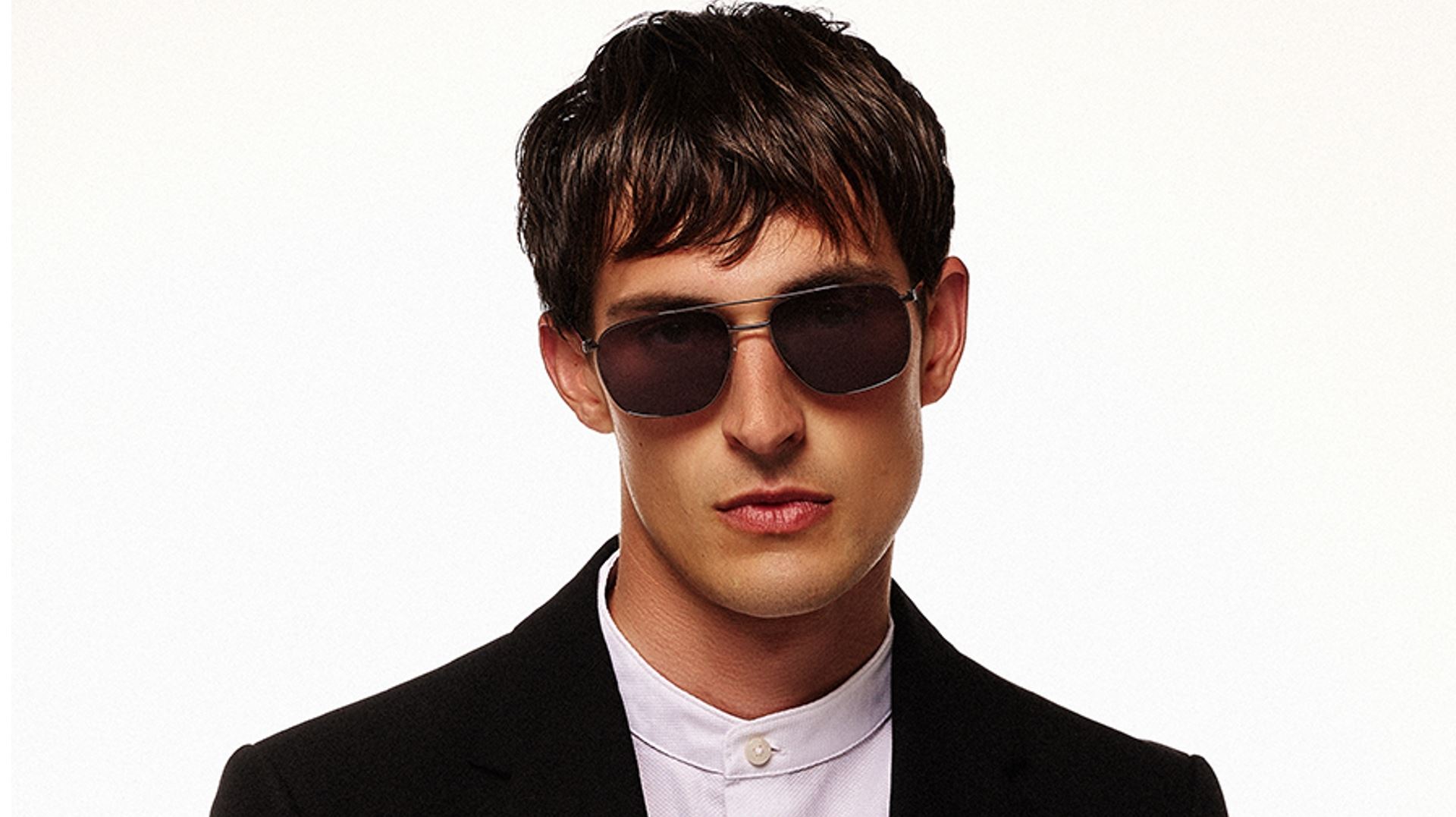 Βρήκαμε τα απαραίτητα γυαλιά για κάθε άντρα