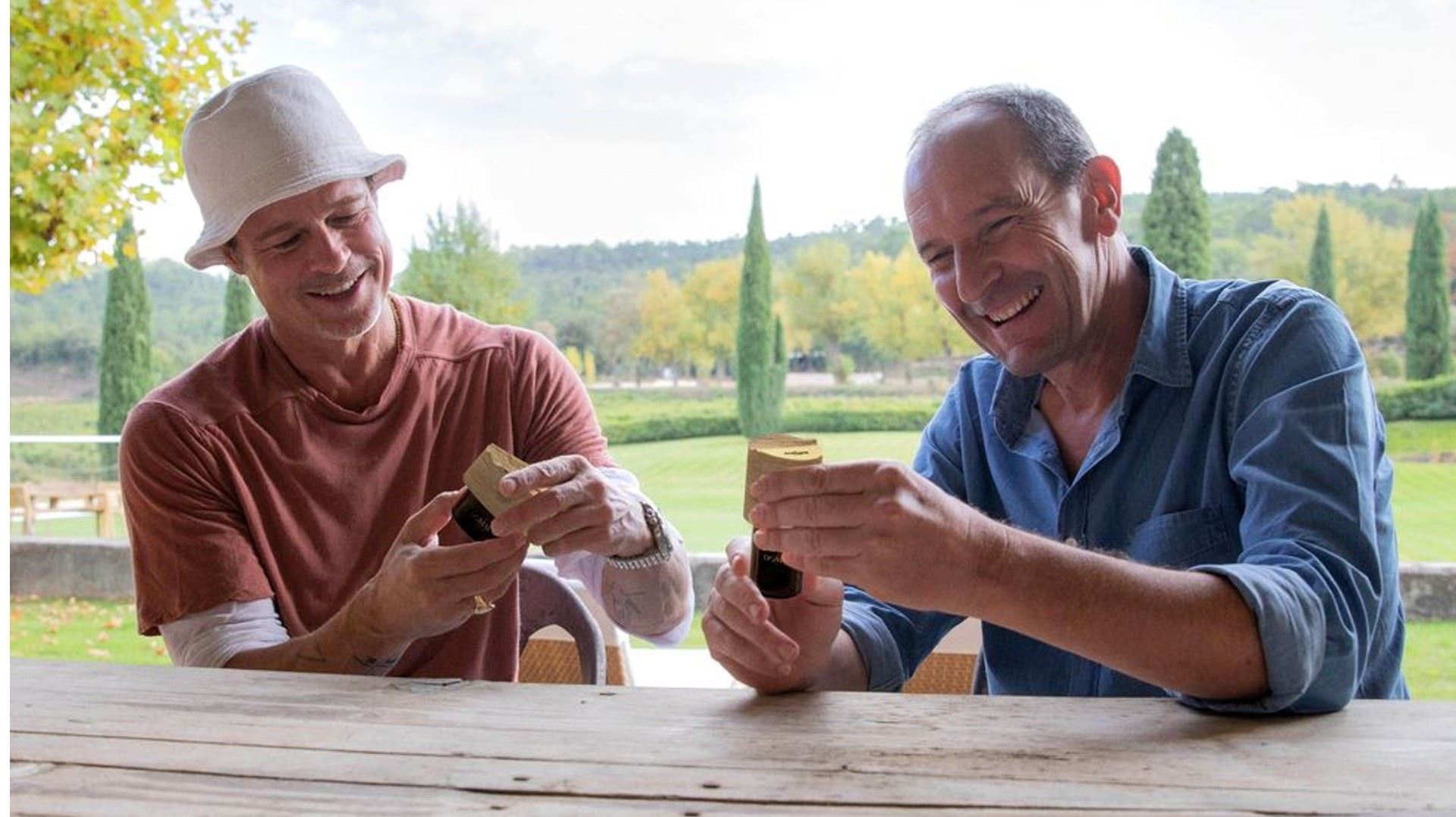 Ο Brad Pitt έχει δική του σειρά περιποίησης. Λέει, όμως, τίποτα;