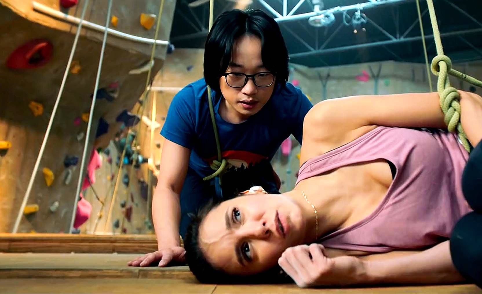 Aξίζει να δεις το Love Hard στο Netflix;