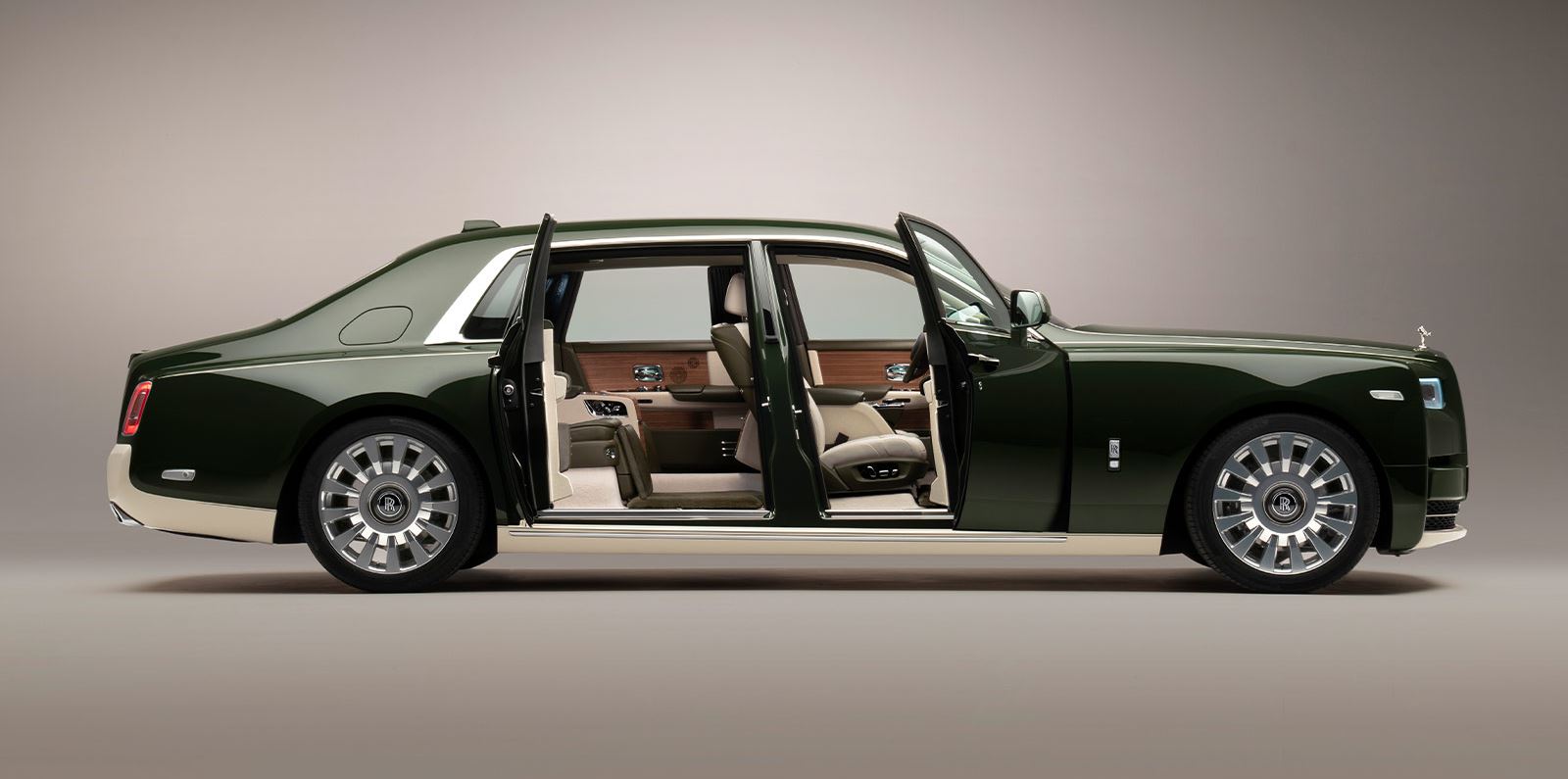 Όταν η Rolls-Royce Phantom συνάντησε την Hermès