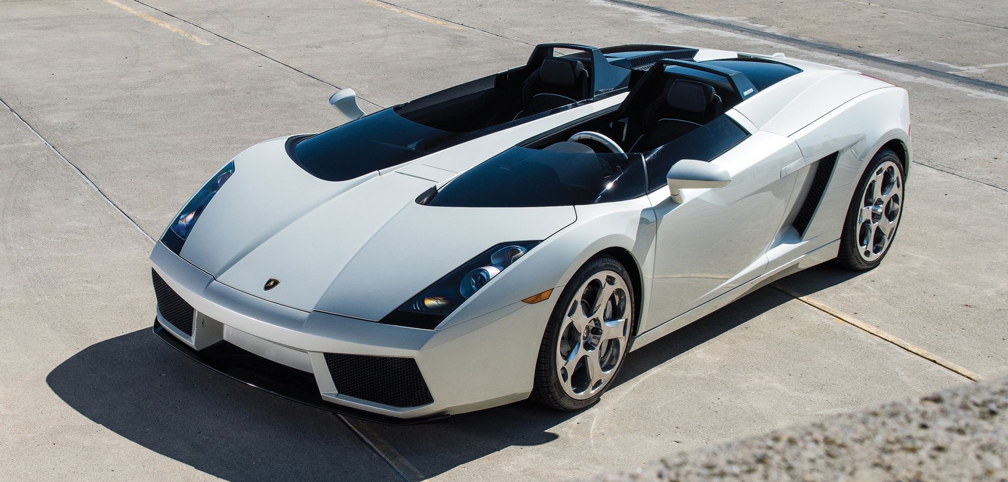 Μία από τις σπανιότερες Lamborghini που υπάρχουν βγαίνει σε δημοπρασία