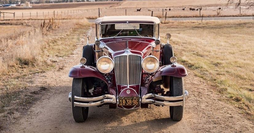 Ο Frank Lloyd Wright ήθελε να πάει στον παράδεισο με μία Cherokee Red Lincoln Continental