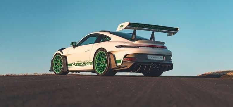 Τελικά πόσες εκδόσεις έχει η Porsche 911;