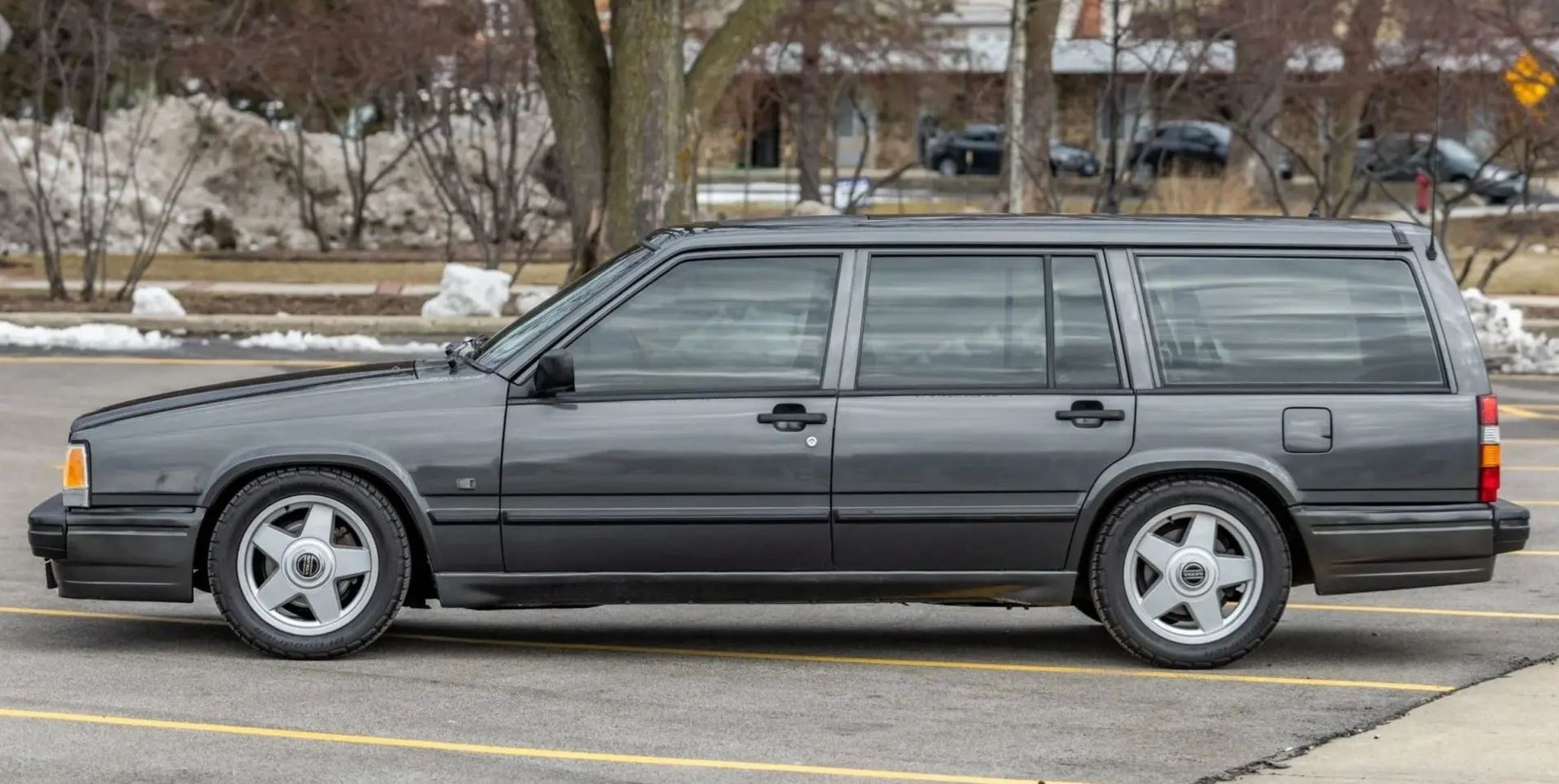 Το βελτιωμένο Volvo 740 του Paul Newman πωλείται