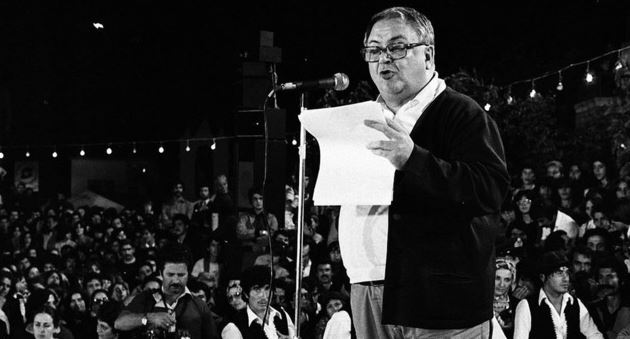 Όταν ο Μάνος Χατζιδάκις μιλούσε για το Πολυτεχνείο