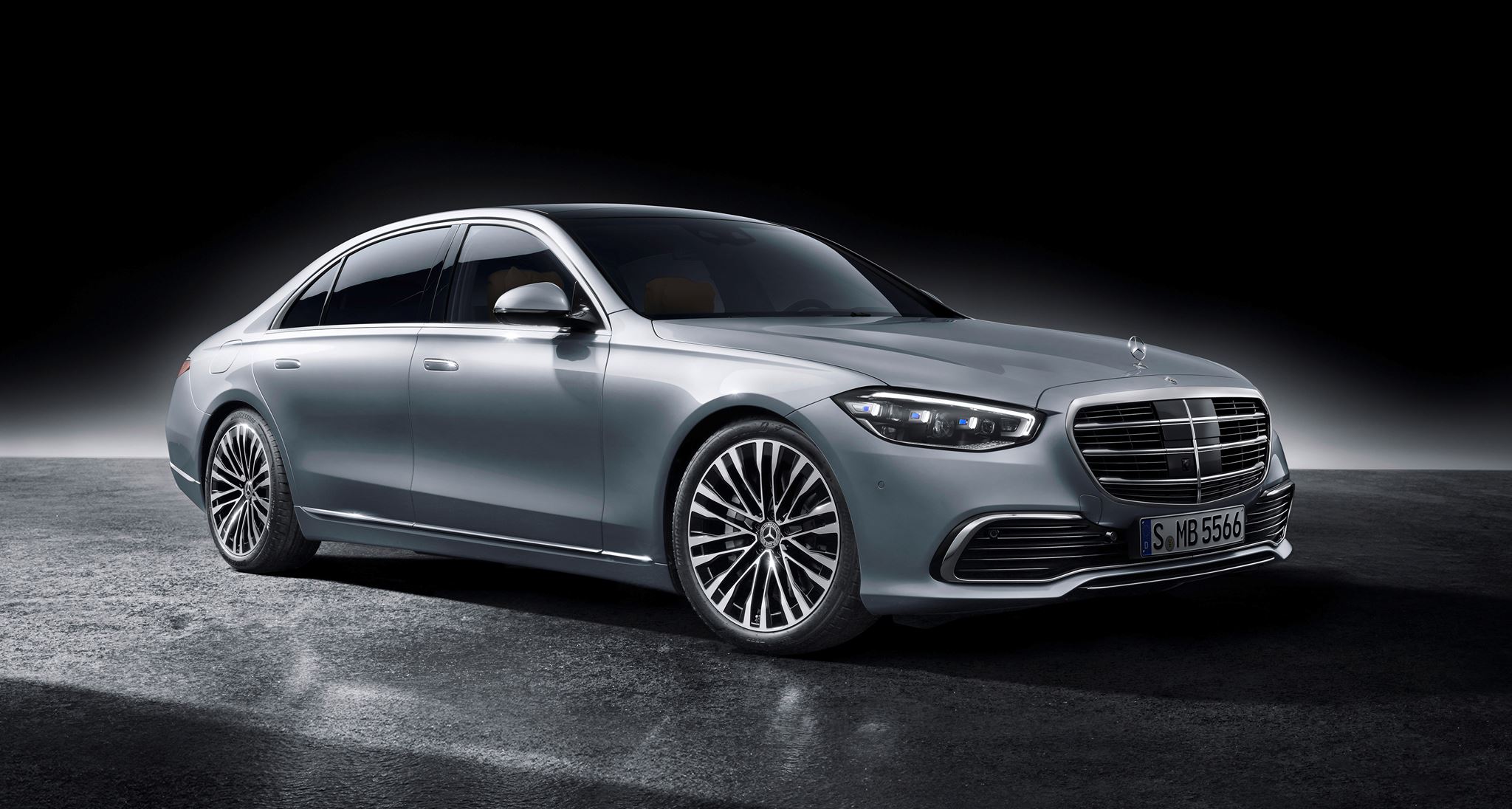 Η Mercedes-Benz S-Class είναι πιο επιβλητική από ποτέ