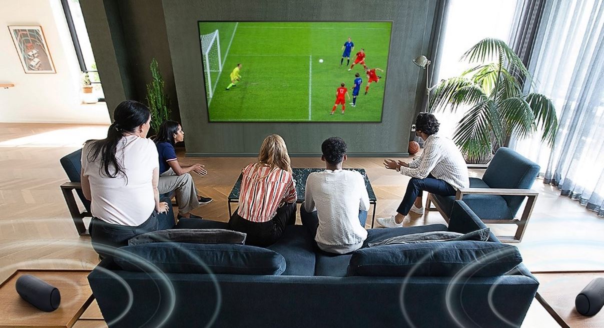 Η τηλεόραση που θα σε κάνει να νιώσεις πως βρίσκεσαι στο γήπεδο