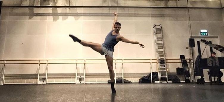 Ο Στέφανος Δημουλάς είναι ο πρώτος Έλληνας καλλιτέχνης σε λίστα του Forbes