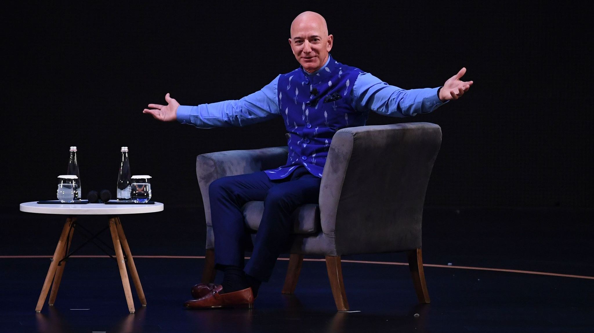 Πώς θα πιάσει κανείς δουλειά στην Amazon