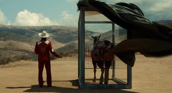 Όλοι περιμένουν το Nope